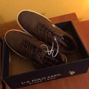 Official U.S. Polo Assn men’s size 11M brown shoes